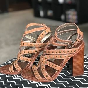 Gorgeous strappy Sam Edelman Heels